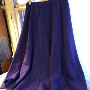 vintage(ish) purple 100% wool skirt, byele,  rarely worn, size 12